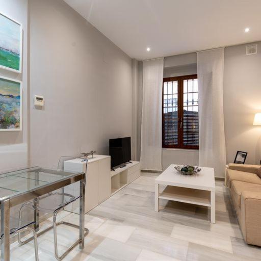 Coqueto Apartamento Para Descubrir Sevilla エクステリア 写真
