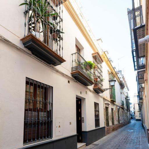 Coqueto Apartamento Para Descubrir Sevilla エクステリア 写真