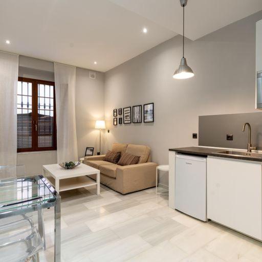 Coqueto Apartamento Para Descubrir Sevilla エクステリア 写真